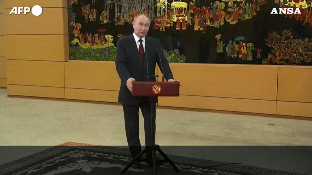 Putin: "Non escludo l'invio di armi ad alta precisione a Pyongyang"