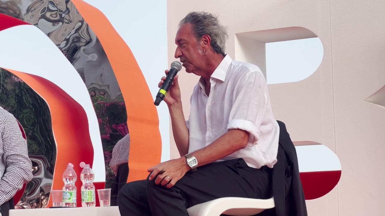 Paolo Sorrentino: “La bellezza è anche deformità, mostruosità. Il talento? Sapersi creare una realtà parallela”