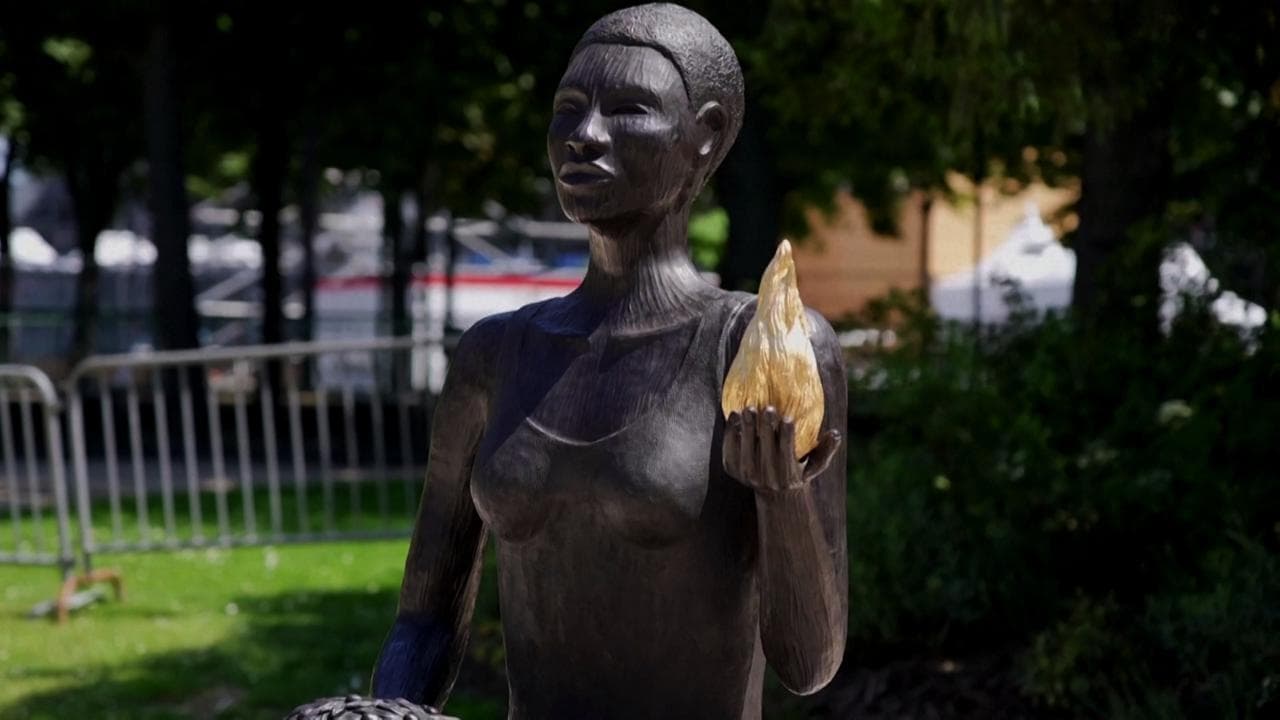 Parigi 2024: svelata la scultura olimpica, simbolo di multiculturalismo