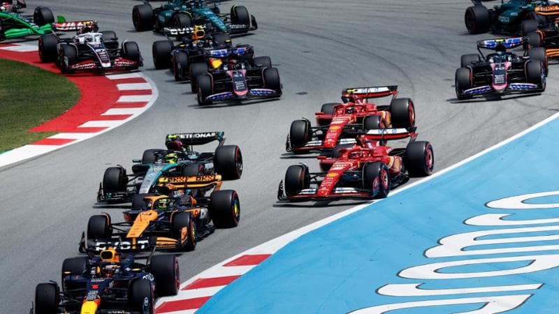 Leclerc e Sainz durante il Gp di Spagna
