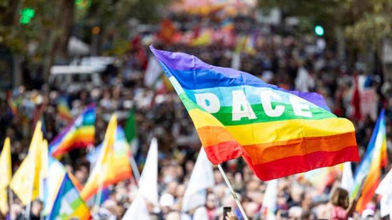 Rai, al Senato la proposta “no peace no panel” per dare spazio al pacifismo nel servizio pubblico