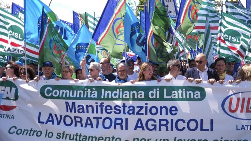 Manifestazione a Latina per i braccianti dopo la morte di Satnam Singh
