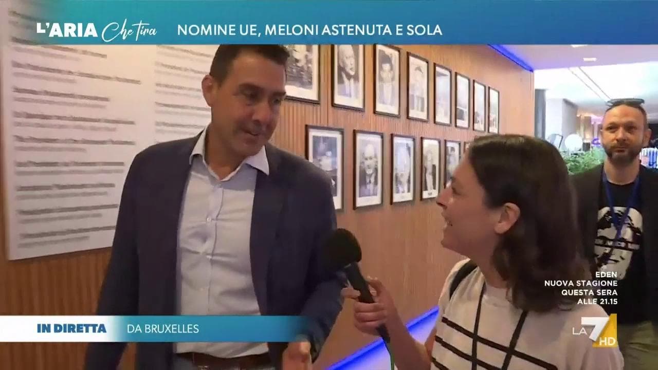 Vannacci alla giornalista La7 che lo "insegue": "Sembra un garzone a cui non hanno dato la mancia"