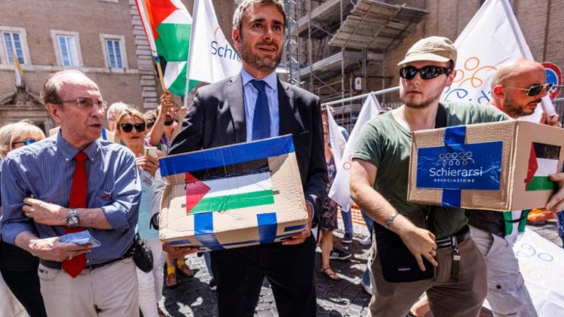 28/06/2024 Roma, Alessandro Di Battista consegna più di 78mila firme, raccolte in sei mesi e depositate in Senato, per chiedere il riconoscimento da parte dell'Italia dello Stato di Palestina