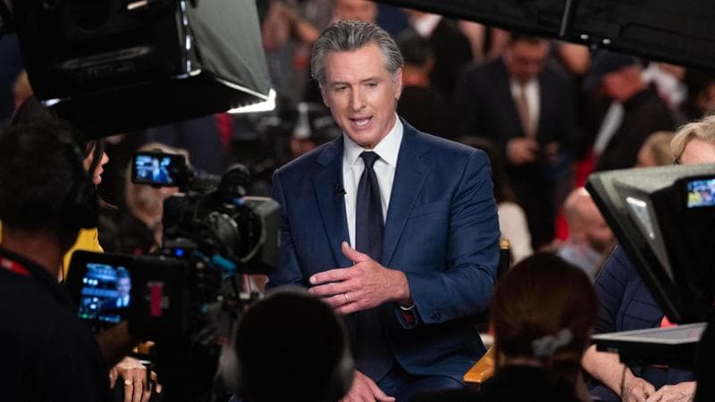 Gavin Newsom: “Non volto le spalle al presidente Biden. Trump è pericoloso”