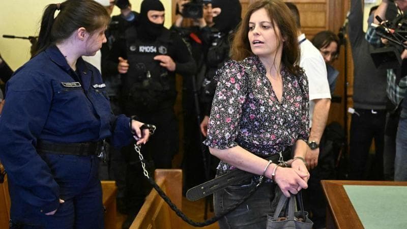 Nuovo “caso Salis” in chiave tedesca. Maja, persona non binaria, è indagata per l’aggressione anti-nazi a Budapest. L’estradizione in Ungheria nella notte