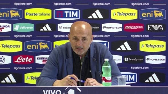 Spalletti: "Resto e riparto da zero. Punterò sui giovani. I Bonucci e i Chiellini non ci sono più"