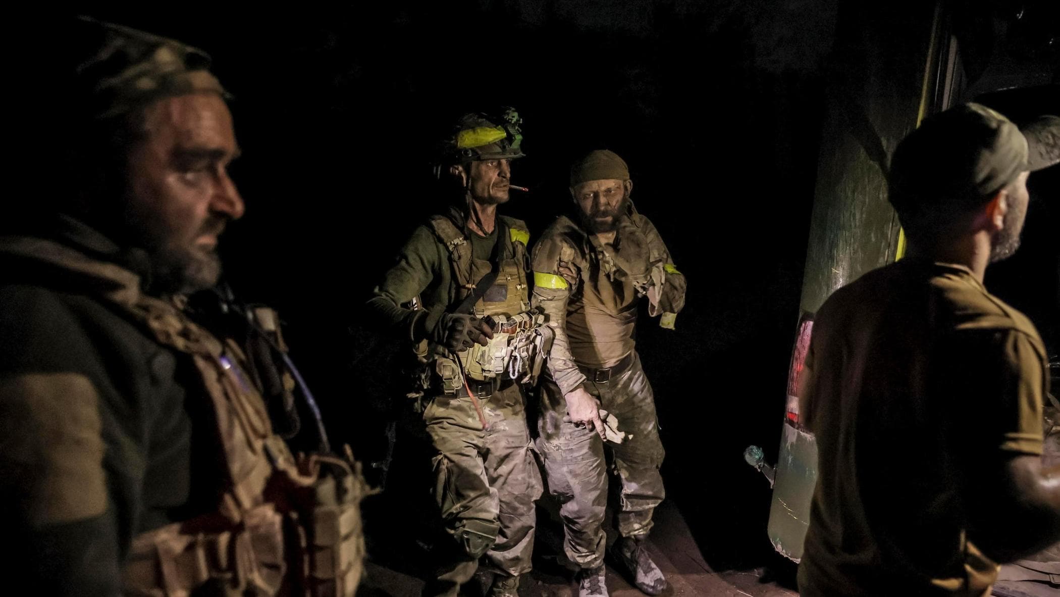 Ukrayna, cepheye gitmeyi kabul eden tutukluları serbest bırakıyor