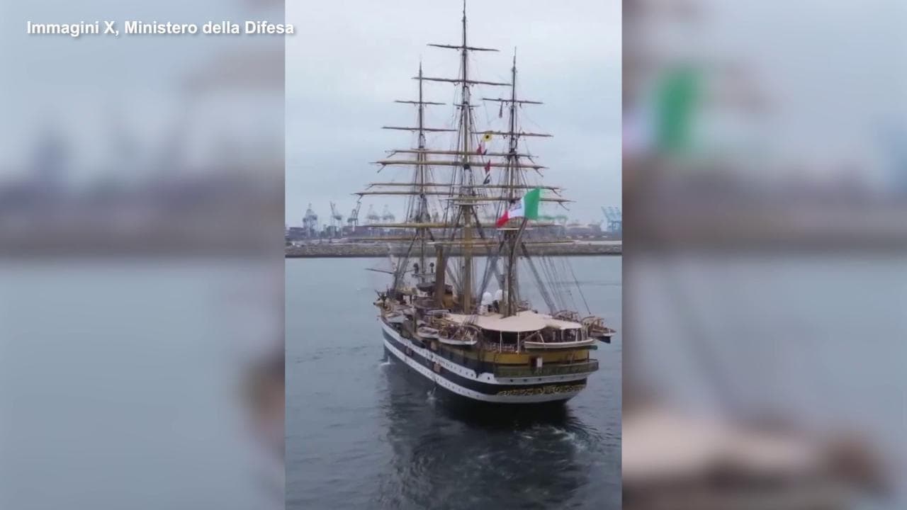 Usa, l'Amerigo Vespucci sbarca a Los Angeles: l'approdo nel porto californiano