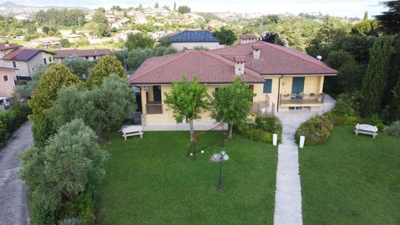 La villa di Bozzoli a Soiano