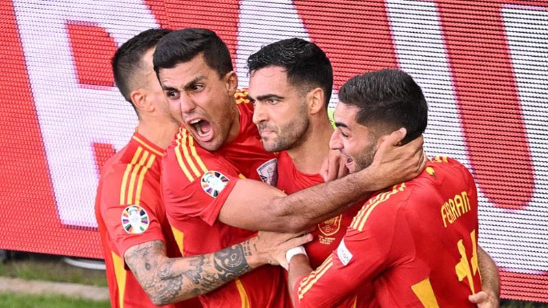 Merino esulta dopo il gol
