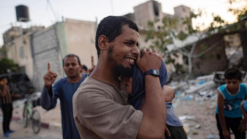 Guerra Israele - Hamas, le notizie di oggi. Positivi i negoziati su una nuova tregua. Sedici morti nella Striscia. Manifestazioni per accordo: si unisce anche Gantz