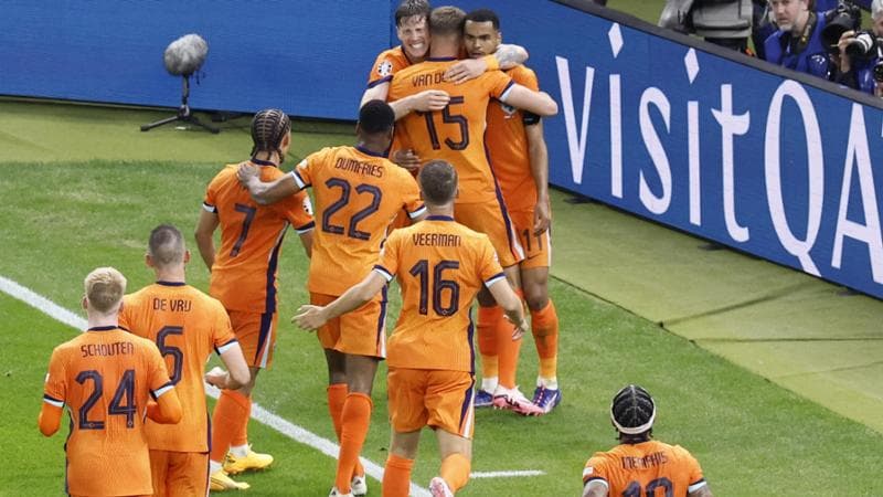 La festa dell'Olanda dopo il gol del 2-1