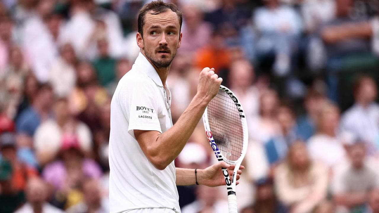 Daniil Medvedev dopo la vittoria del terzo set