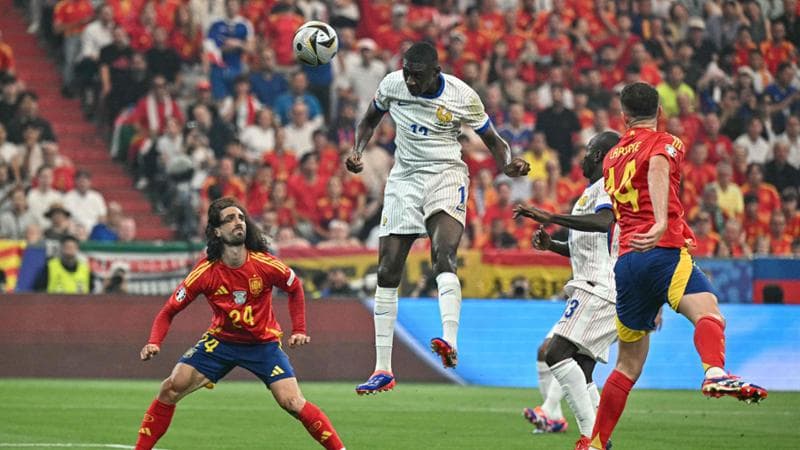 Il gol di Kolo Muani alla Spagna