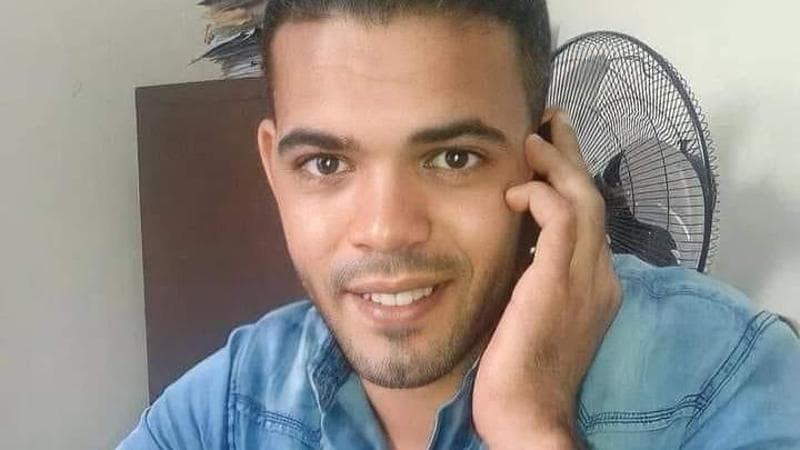 Gaza, noto attivista palestinese massacrato da Hamas. Aveva denunciato la violenza del gruppo nella Striscia: “Loro come Israele”