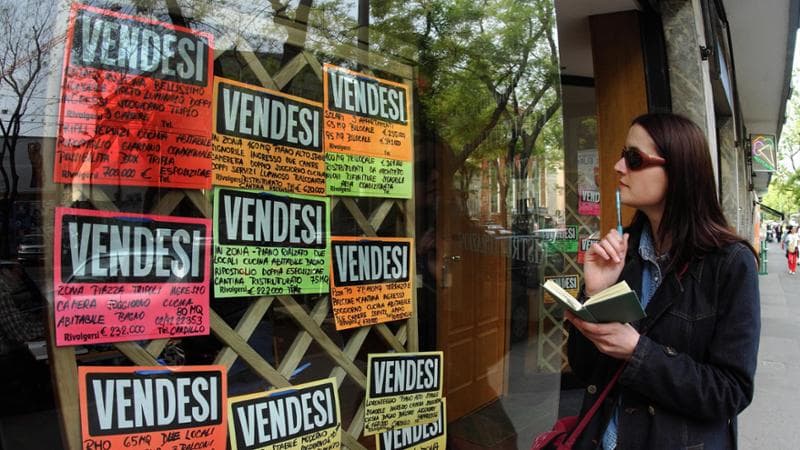 La casa (e il mutuo) è sempre più un affare per single. A Milano i compratori soli sono quasi la metà