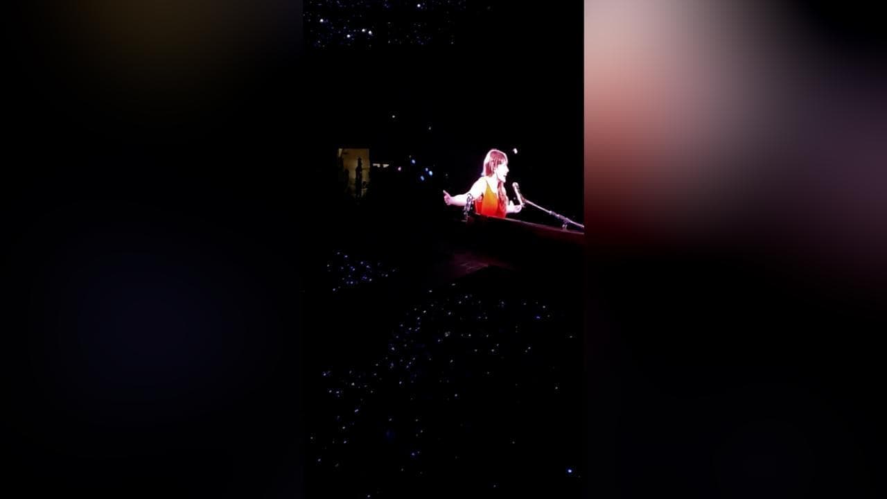 Taylor Swift, a San Siro il pubblico intona "Sei bellissima". Lei si emoziona: "Nessuno era mai stato così gentile con me in tutta la mia vita"