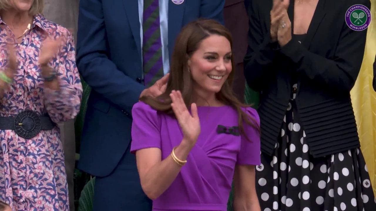 Wimbledon in piedi per la principessa Kate, in tribuna per assistere alla finale