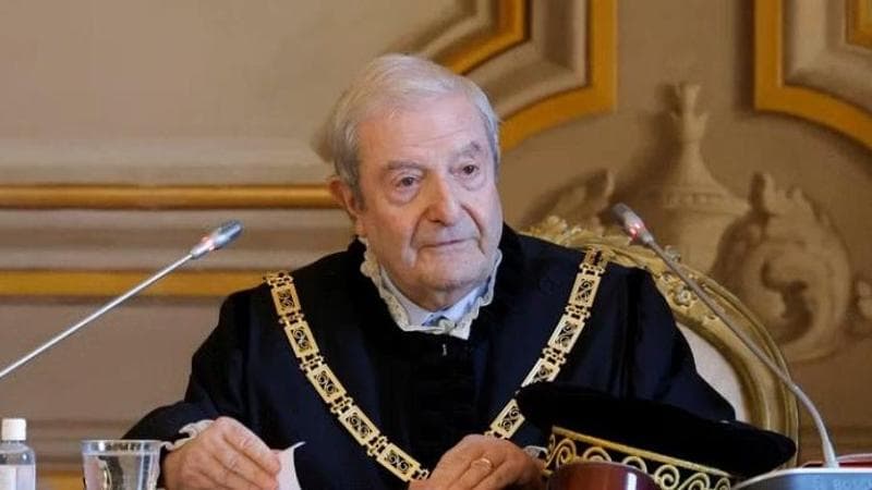 La sentenza della Consulta sul fine vita richiama il Parlamento ai suoi doveri e affida ai giudici l’ultima parola sui trattamenti di sostegno
