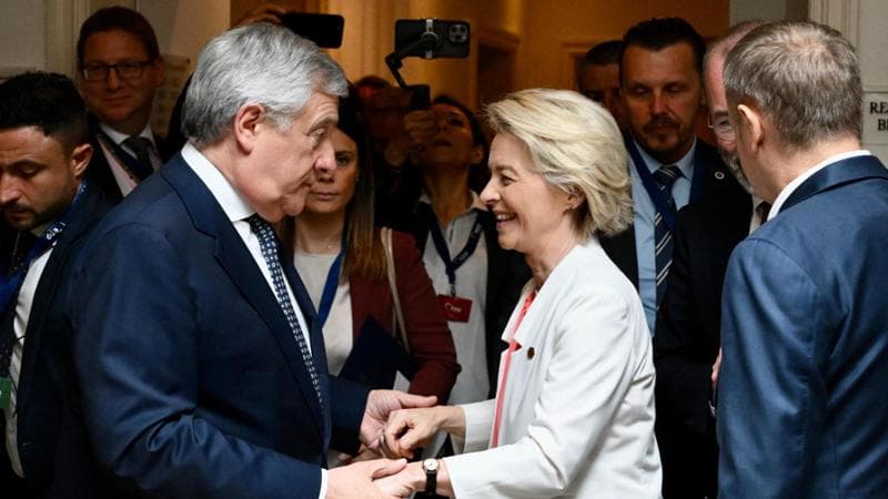 Forza Italia, dopo la strigliata di Pier Silvio, Tajani esalta il ruolo “moderato” del partito in Ue