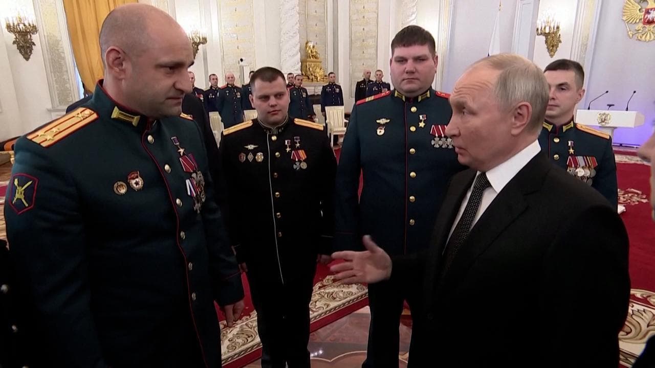 Russia, Putin annuncia la sua ricandidatura alle presidenziali del 2024