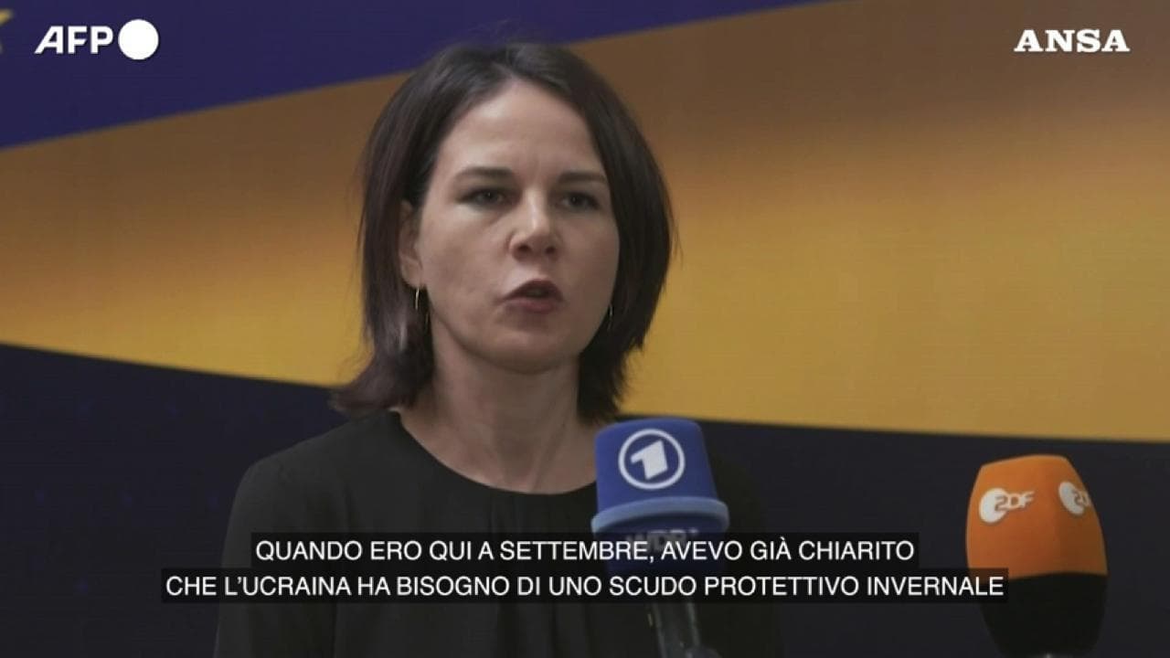 La proposta della ministra degli Esteri della Germania: "Uno scudo invernale" per l'Ucraina