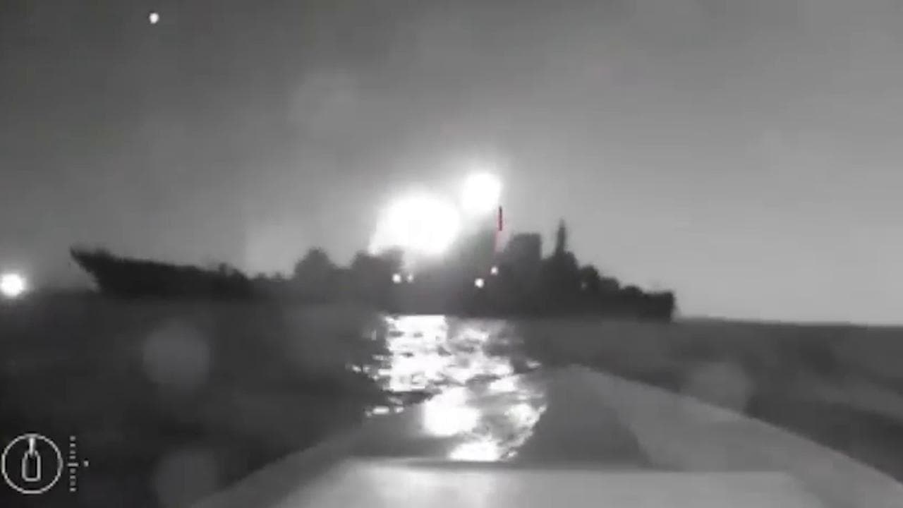 Il drone ucraino colpisce la nave russa