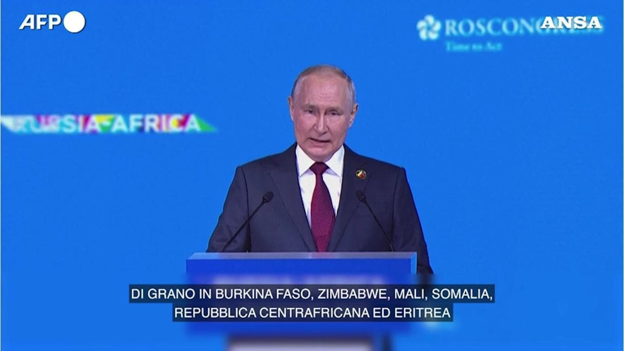 Putin: "Pronti a inviare grano gratuitamente in Africa"