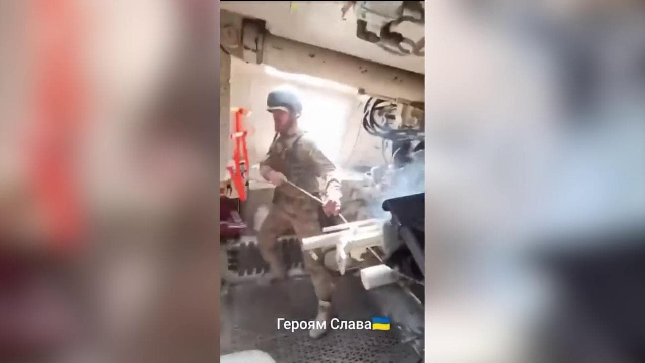 I cannoni italiani donati a Kiev sparano sulle difese russe