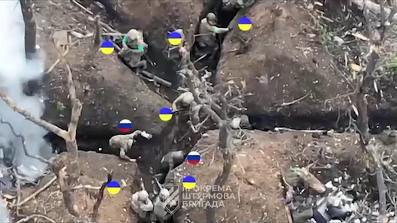 Bakhmut, la tattica della brigata d'assalto ucraina nelle trincee russe: così catturano 200 nemici