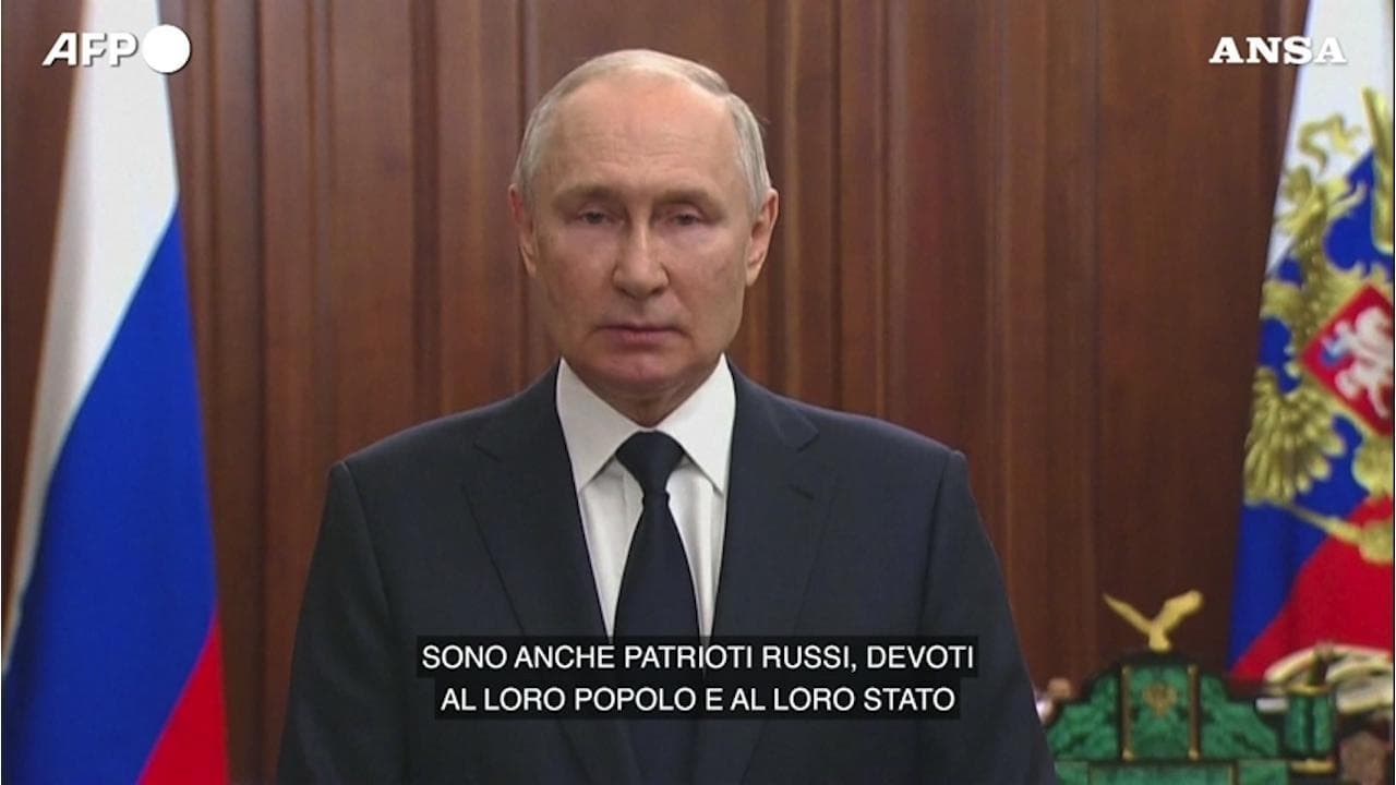 Putin risponde alle accuse di Prigozhin e manda un messaggio ai soldati Wagner: "È un traditore"