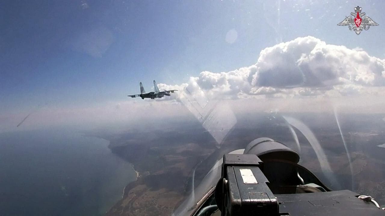 La Russia testa sul Mar Baltico i suoi caccia per "operazioni di combattimento"