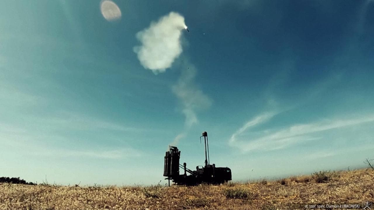 La Polonia si arma per la difesa aerea, il test del nuovo sistema missilistico a basso raggio