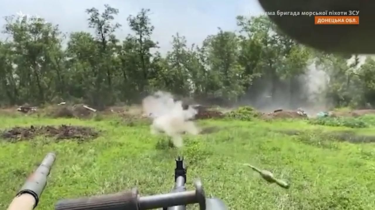 Il tank ucraino sopravvive a due missili