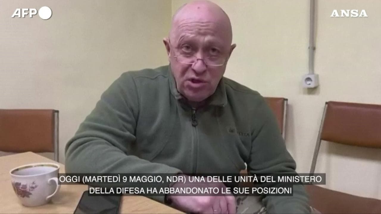 Prigozhin: "Un'unità russa è fuggita da Bakhmut, ma siamo riusciti a contenere il fronte"