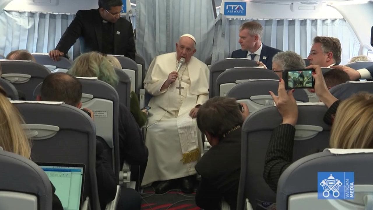 Ucraina, Papa Francesco: "È in corso una missione di pace, ne parlerò quando sarà pubblica"