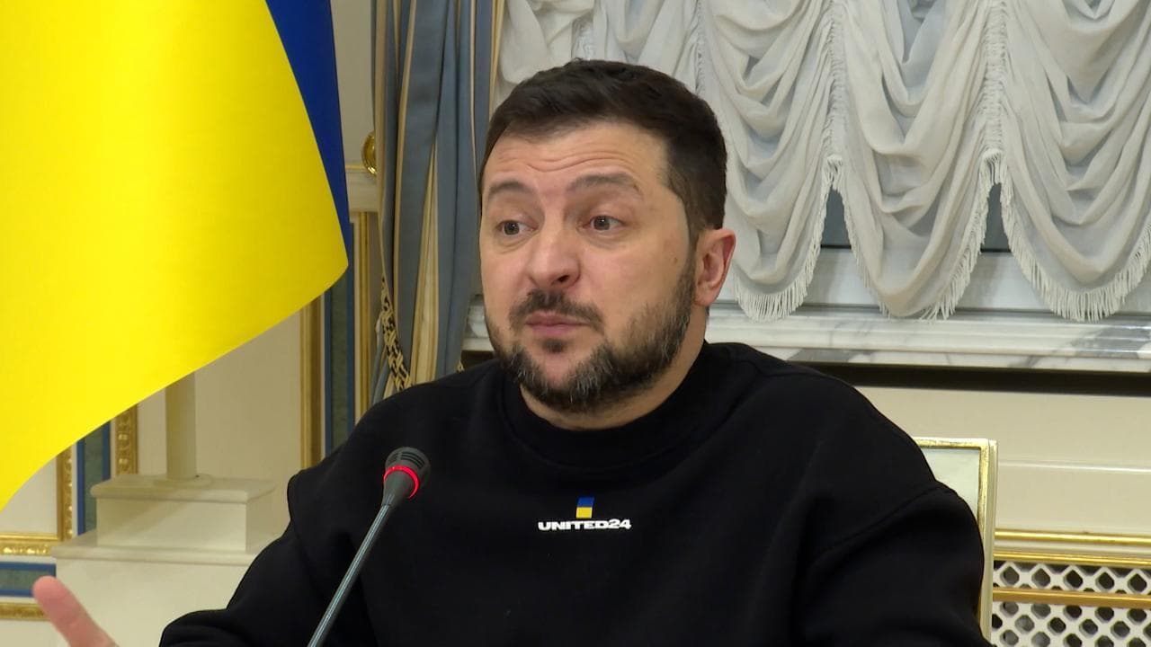 Ucraina, Zelensky: "Ecco perché stiamo difendendo ancora Bakhmut nonostante la carneficina"
