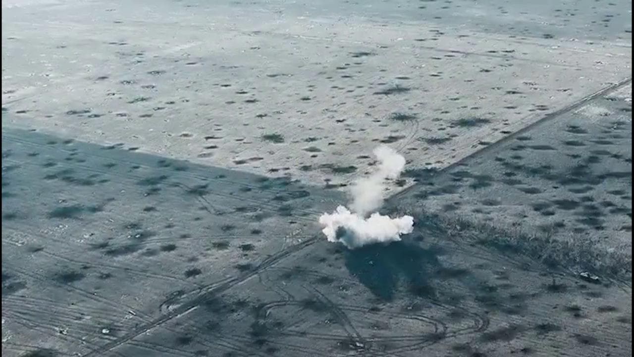 Le mine anticarro ucraine mettono fuori combattimento due carri armati russi T-80BV