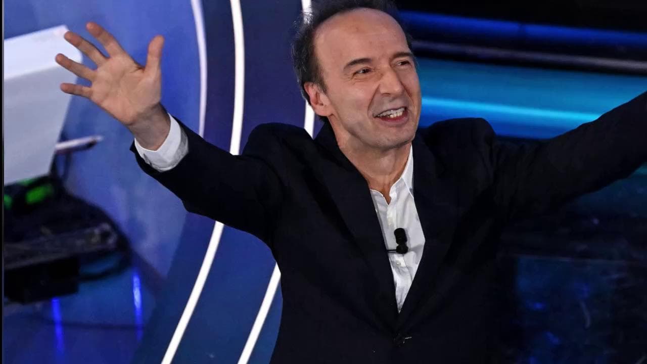 Sanremo 2023, successo social per il monologo di Benigni: "Preziosissimo"