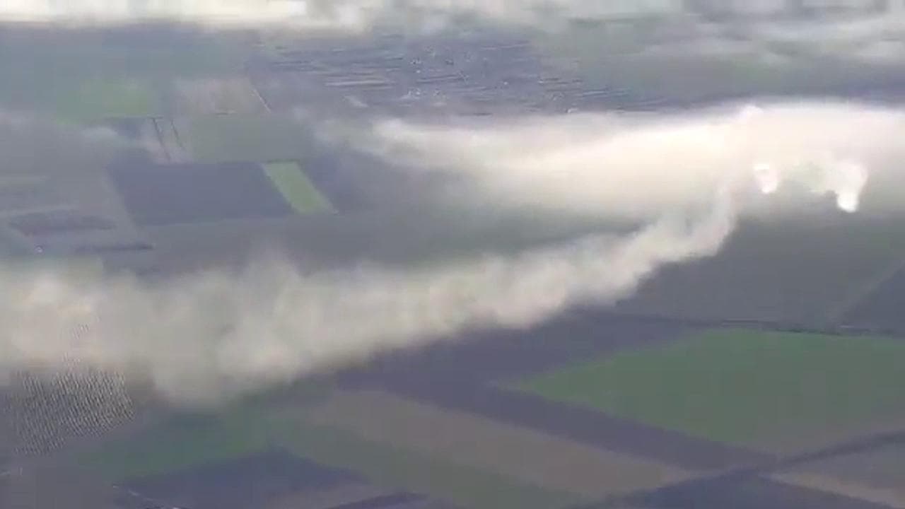 Il drone filma i missili della contraerea che cercano di abbatterlo
