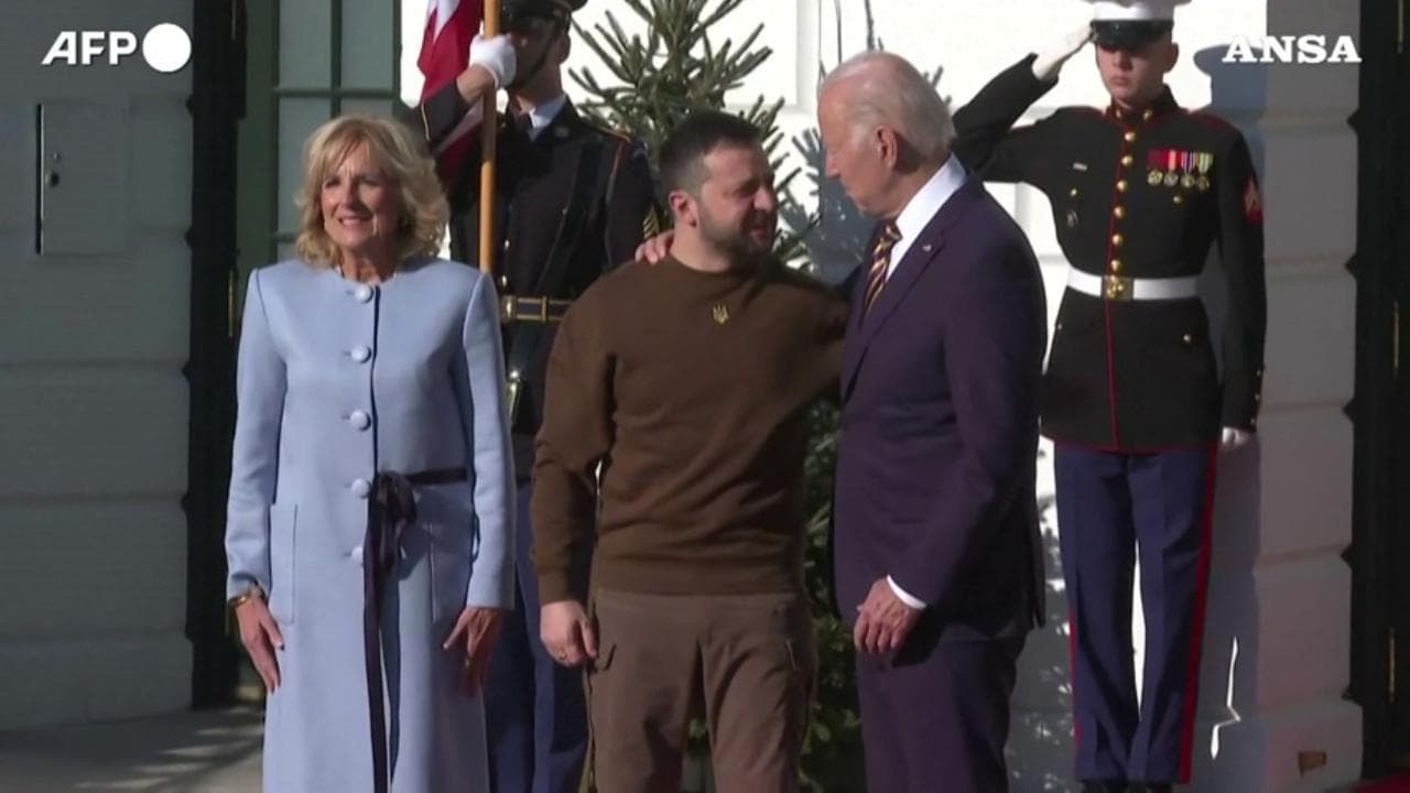 Zelensky da Biden: l'arrivo del presidente ucraino alla Casa Bianca