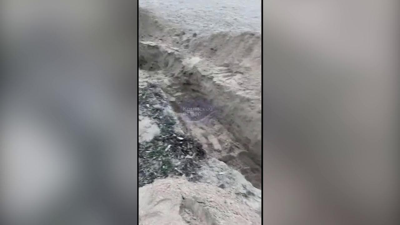 I russi scavano trincee sulle spiagge della crimea