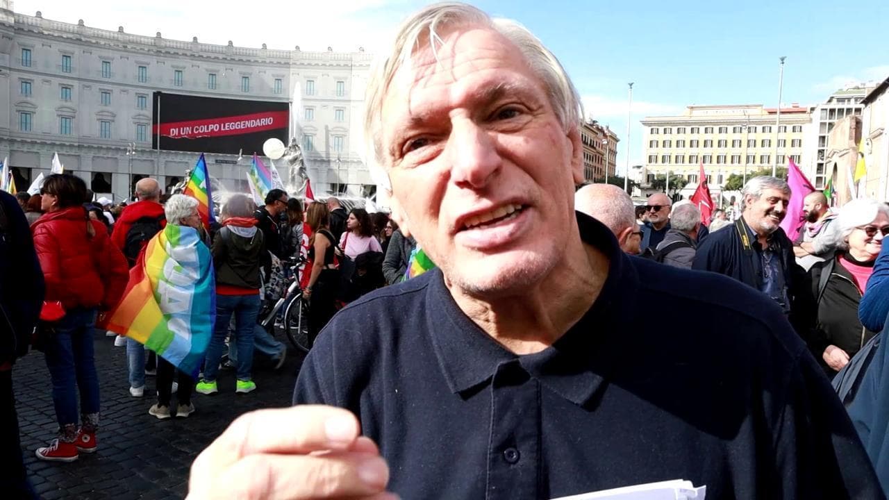 Da Don Ciotti a Letta e Conte: chi c'era a Roma per la manifestazione per la pace