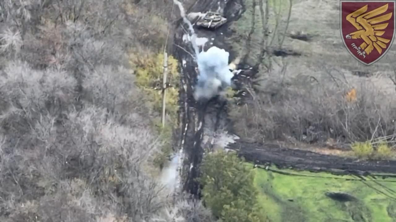 Come Davide contro Golia: il soldato ucraino distrugge il tank russo