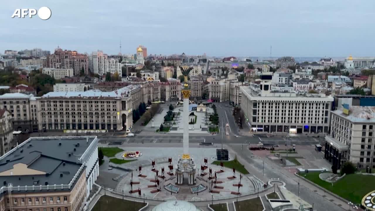 Ucraina, missili sulla regione di Kiev: nella capitale scatta l'allarme antiaereo