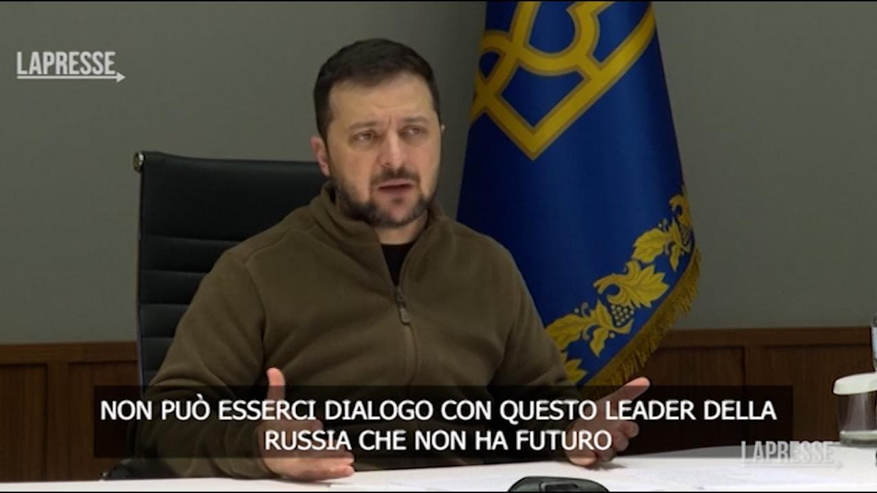Ucraina, Zelensky al G7: "Non può esserci dialogo con Putin, ora è nella fase finale del suo regno"