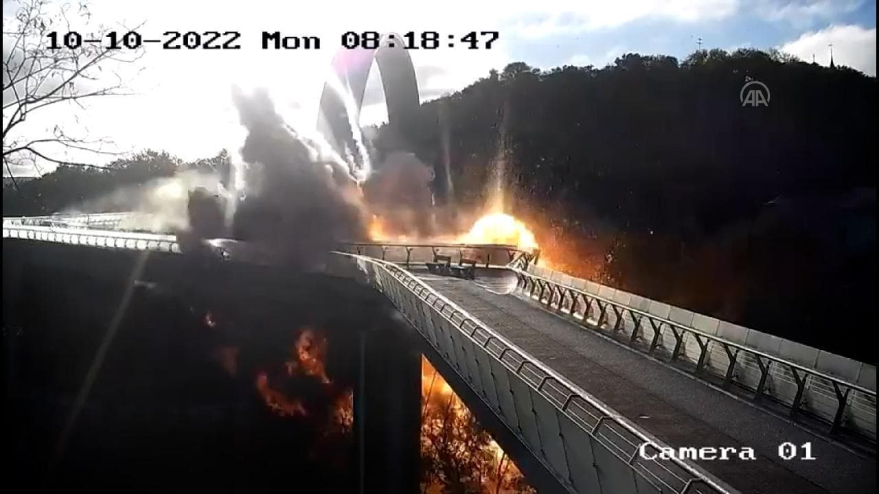 Occhio per occhio, ponte per ponte: la rappresaglia russa