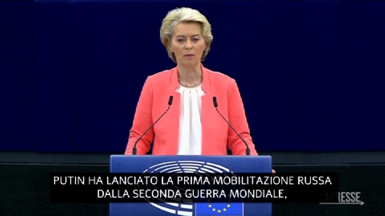 Strasburgo, von der Leyen accusa Putin: "Usa l'energia come arma"