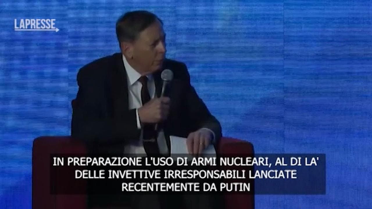 Ucraina, Petraeus: "In caso di uso nucleare da parte russa gli Stati Uniti potrebbero intervenire"